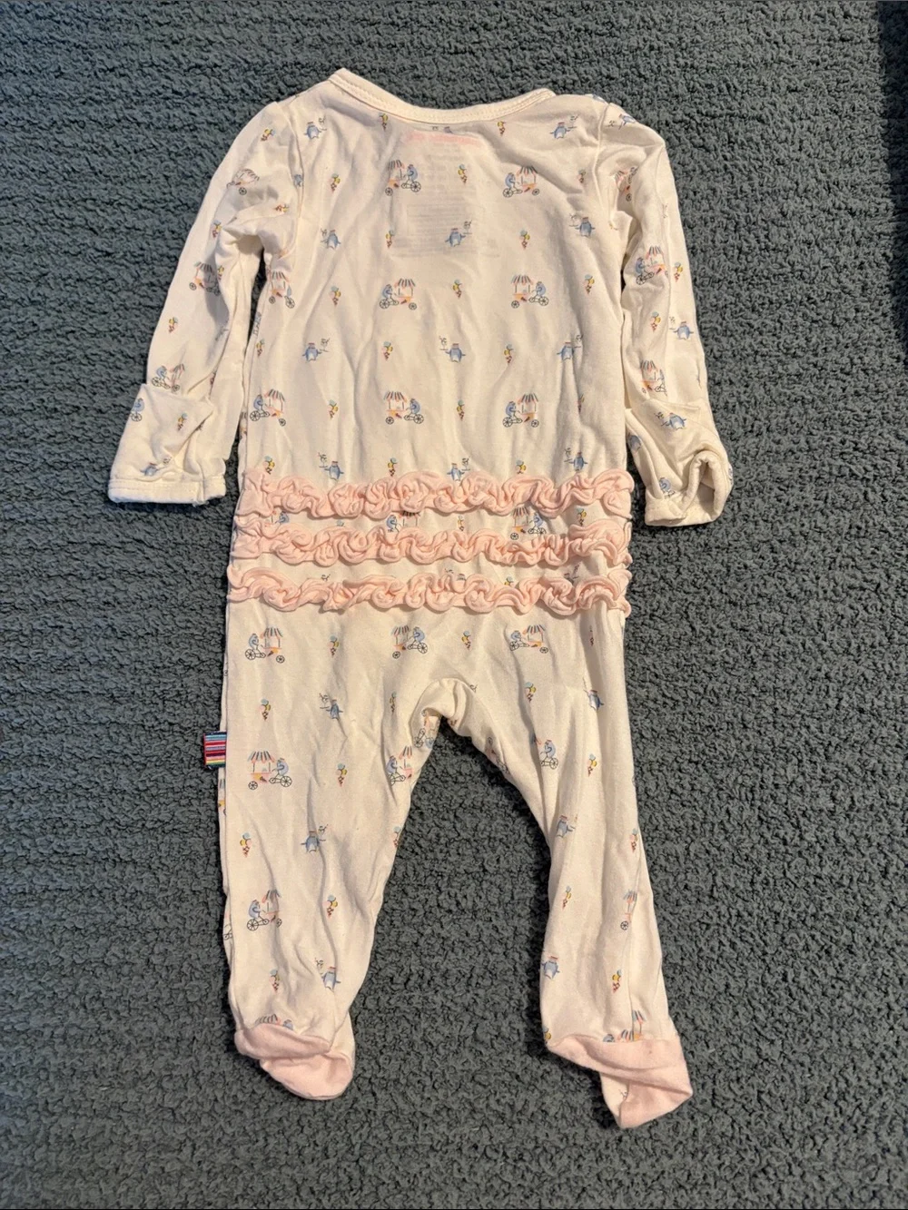 Magnetic Me Penguin Pints Ruffle Footie Size Newborn